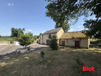 Longère et corps de ferme 4 pièces Longère et corps de ferme 4 pièces