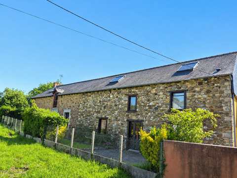Longère et corps de ferme 7 pièces