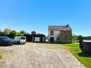 Longère et corps de ferme 7 pièces