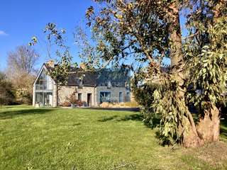 Longère et corps de ferme 7 pièces