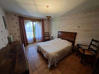 Longère et corps de ferme 8 pièces