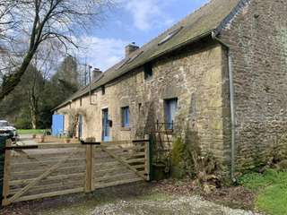 Longère et corps de ferme 6 pièces