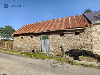 Longère et corps de ferme 19 pièces