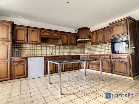 Longère et corps de ferme 19 pièces