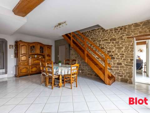 Longère et corps de ferme 4 pièces