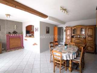 Longère et corps de ferme 5 pièces Longère et corps de ferme 5 pièces