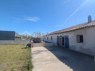 Longère et corps de ferme 10 pièces