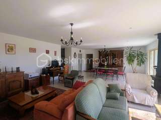 Longère et corps de ferme 10 pièces