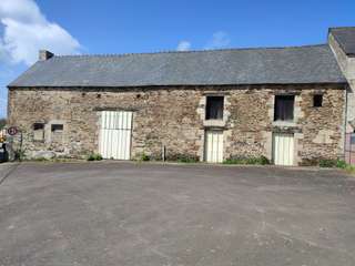 Longère et corps de ferme 3 pièces
