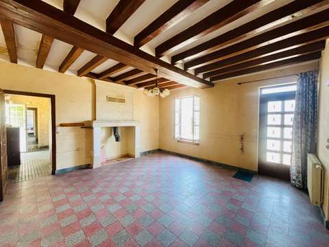 Longère et corps de ferme 4 pièces Loire-Authion 49