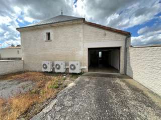 Longère et corps de ferme 5 pièces