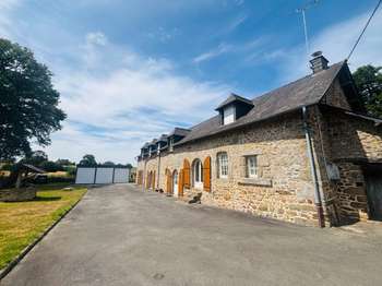 Longère et corps de ferme 7 pièces