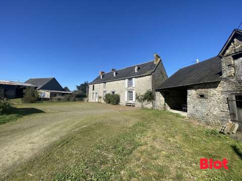Longère et corps de ferme 7 pièces Martigné-Ferchaud 35