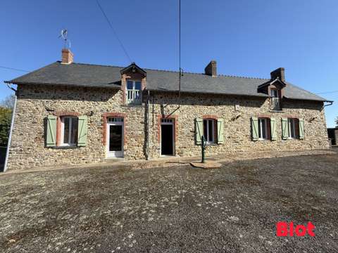 Longère et corps de ferme 6 pièces Martigné-Ferchaud 35