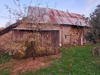 Longère et corps de ferme 2 pièces