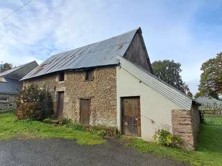 Longère et corps de ferme 2 pièces