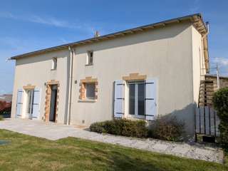 Longère et corps de ferme 6 pièces