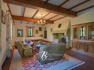 Longère et corps de ferme 8 pièces