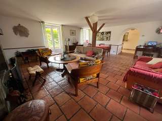 Longère et corps de ferme 8 pièces