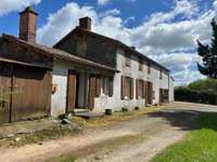 Longère et corps de ferme 3 pièces Longère et corps de ferme 3 pièces