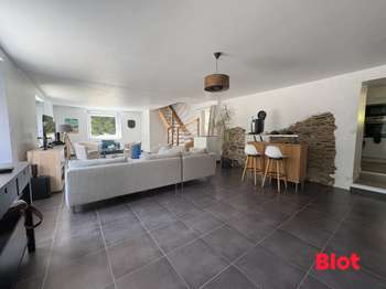 Longère et corps de ferme 8 pièces Montauban-de-Bretagne 35
