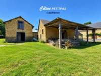 Longère et corps de ferme 2 pièces