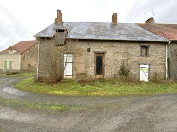 Vente Longère et corps de ferme 2 piècesMoutier-Malcard