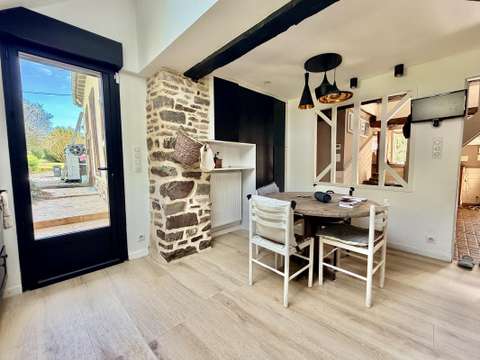 Longère et corps de ferme 7 pièces