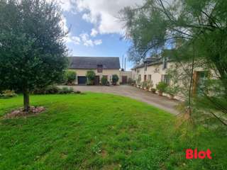 Longère et corps de ferme 7 pièces