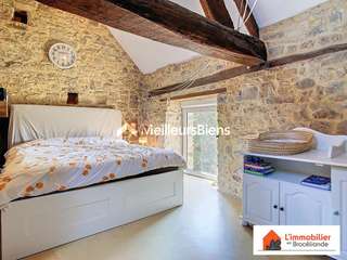 Longère et corps de ferme 5 pièces