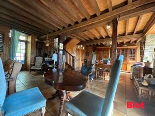 Longère et corps de ferme 5 pièces