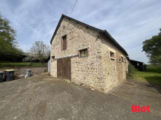 Longère et corps de ferme 4 pièces
