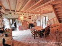 Longère et corps de ferme 8 pièces