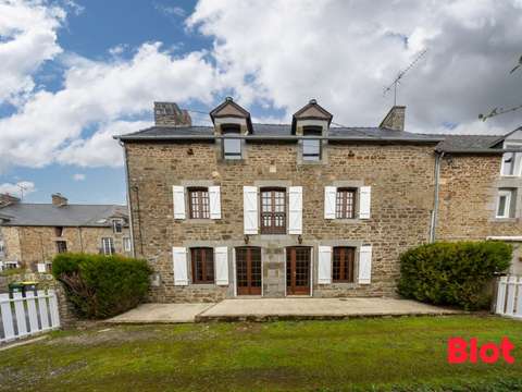 Longère et corps de ferme 5 pièces