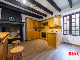 Longère et corps de ferme 5 pièces