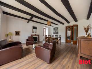 Longère et corps de ferme 5 pièces