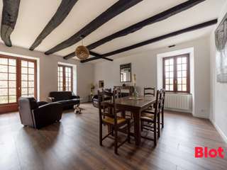 Longère et corps de ferme 5 pièces