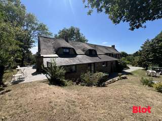 Longère et corps de ferme 7 pièces