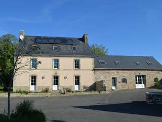 Longère et corps de ferme 17 pièces