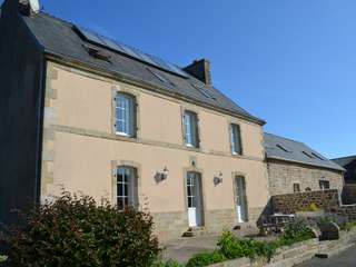 Longère et corps de ferme 17 pièces