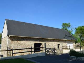 Longère et corps de ferme 17 pièces