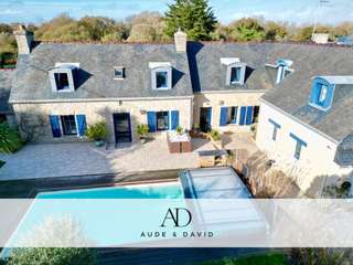 Longère et corps de ferme 7 pièces