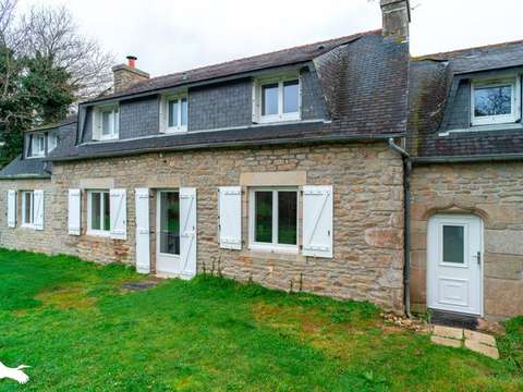 Longère et corps de ferme 6 pièces Plomeur 29