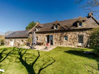 Longère et corps de ferme 5 pièces