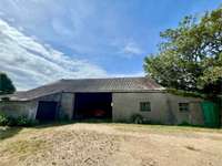Longère et corps de ferme 4 pièces Longère et corps de ferme 4 pièces