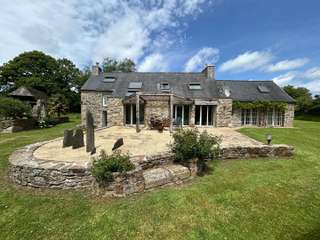 Longère et corps de ferme 7 pièces