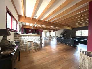 Longère et corps de ferme 15 pièces