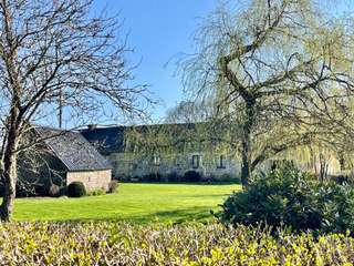 Longère et corps de ferme 5 pièces