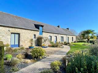 Longère et corps de ferme 5 pièces