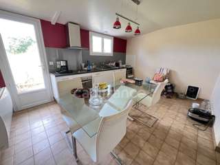 Longère et corps de ferme 8 pièces